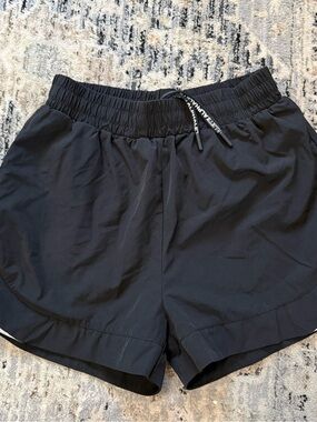 Alphalete Black workout shorts small black